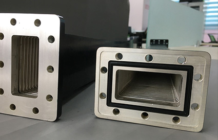 Antenna Feed Design From Dolph Microwave